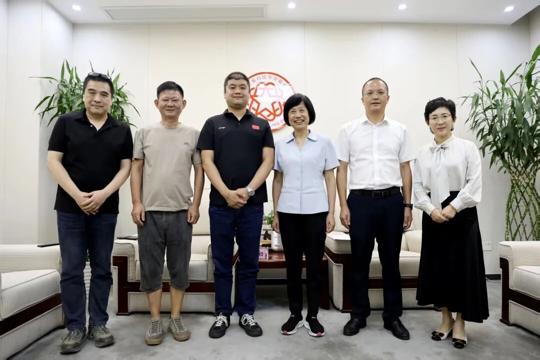 图片 1.png 图片 1.png